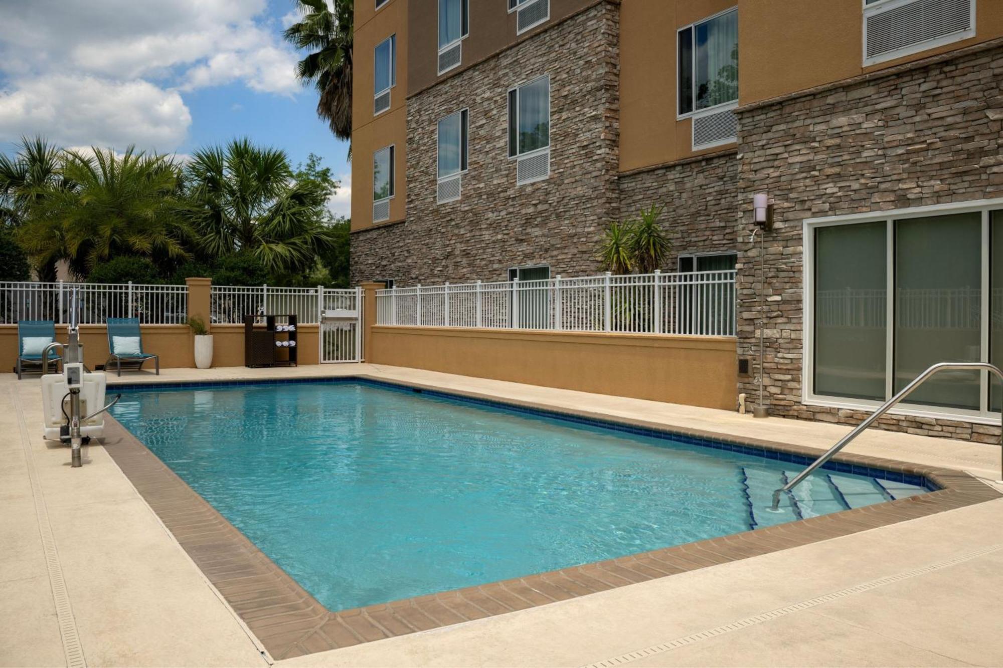 Towneplace Suites By Marriott Gainesville Northwest Exterior foto